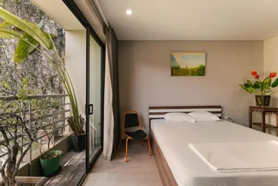 Camera quadrupla Luxury — Hidden Gem Home 1 42 Hàng đào , Hà Nội